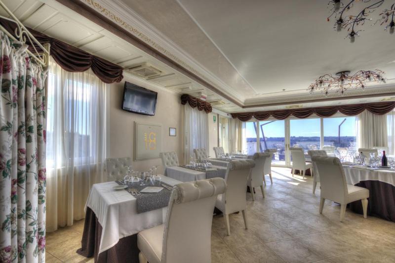 Hotel Madonna Delle Grazie Ceglie Messapica Esterno foto